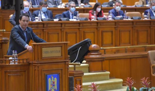 UDMR este alături de actrița Maia Morgenstern și de Teatrul Evreiesc UDMR este alături de actrița Maia Morgenstern și de Teatrul Evreiesc