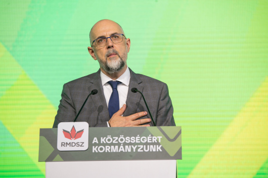 Un nou mandat pentru Kelemen Hunor la conducerea UDMR Un nou mandat pentru Kelemen Hunor la conducerea UDMR