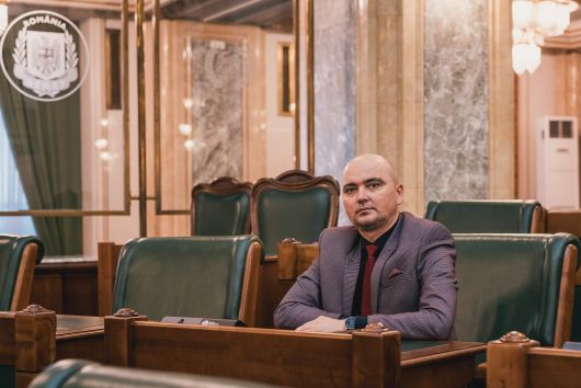 Istoricul Zoltán Csaba Novák preia conducerea Institutului pentru Studierea Problemelor Minorităților Naționale Istoricul Zoltán Csaba Novák preia conducerea Institutului pentru Studierea Problemelor Minorităților Naționale