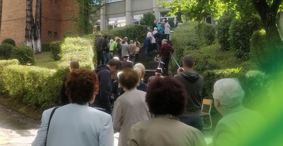 Prezența la vot este mai mică decât a fost în anul 2016 în același interval de timp Prezența la vot este mai mică decât a fost în anul 2016 în același interval de timp