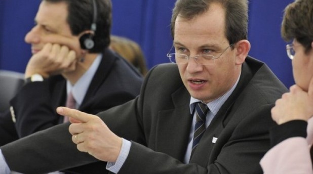 Problemele specifice ale minorităților naționale trebuie să fie incluse în discuțiile despre viitorului Europei