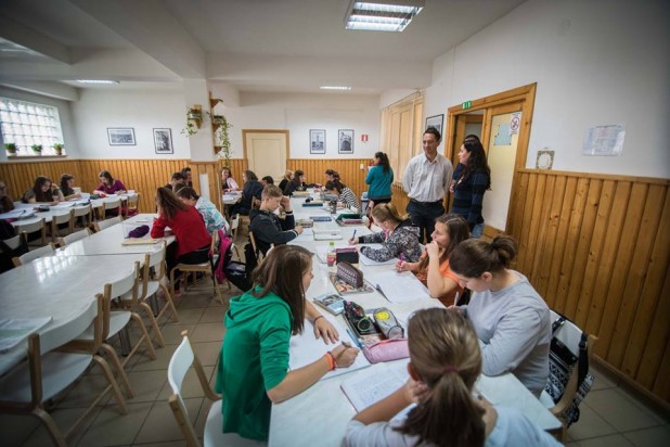 Csoma Botond: Trebuie să asigurăm o educație de calitate pentru copiii din județul Cluj Csoma Botond: Trebuie să asigurăm o educație de calitate pentru copiii din județul Cluj