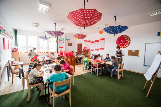 UDMR: Cariera pedagogică trebuie să fie atractivă și pentru profesorii debutanții