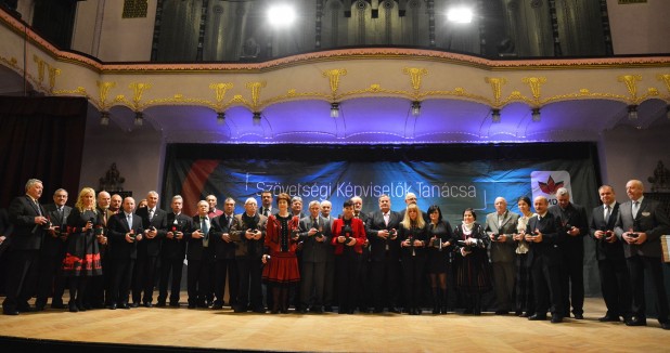 UDMR a acordat distincțiile Bradul de Argint UDMR a acordat distincțiile Bradul de Argint