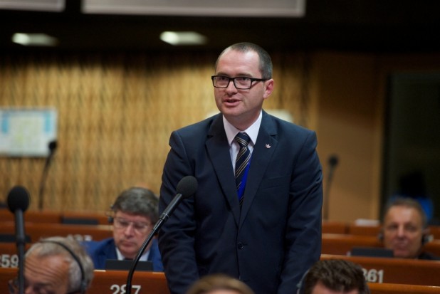 Korodi Attila: Consiliul Europei trebuie să adopte o poziție referitoare la noua lege a Educației din Ucraina și să analizeze situația accesului la învățământul în limba maternă în toate statele europene Korodi Attila: Consiliul Europei trebuie să adopte o poziție referitoare la noua lege a Educației din Ucraina și să analizeze situația accesului la învățământul în limba maternă în toate statele europene